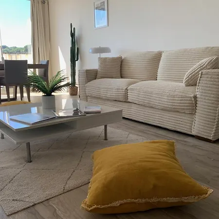 Lägenhet Port Tropez Superbe Au Calme Avec Parking Saint-Tropez