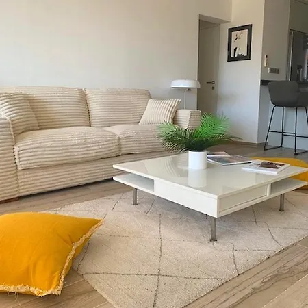 Apartamento Port Tropez Au Calme Avec Parking